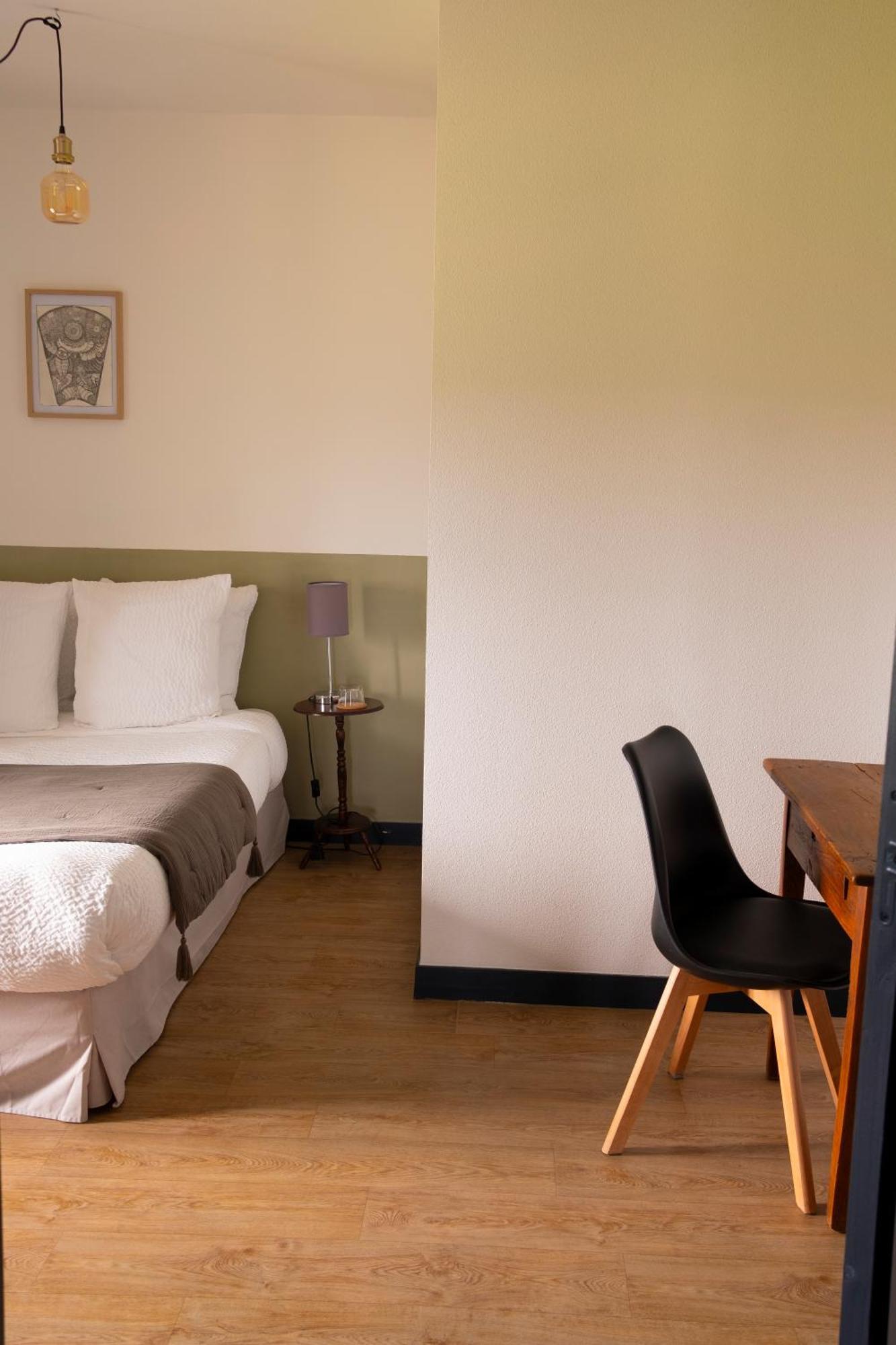 L'Auberge Du Campos Saint-Pierre-Duchamp Ngoại thất bức ảnh